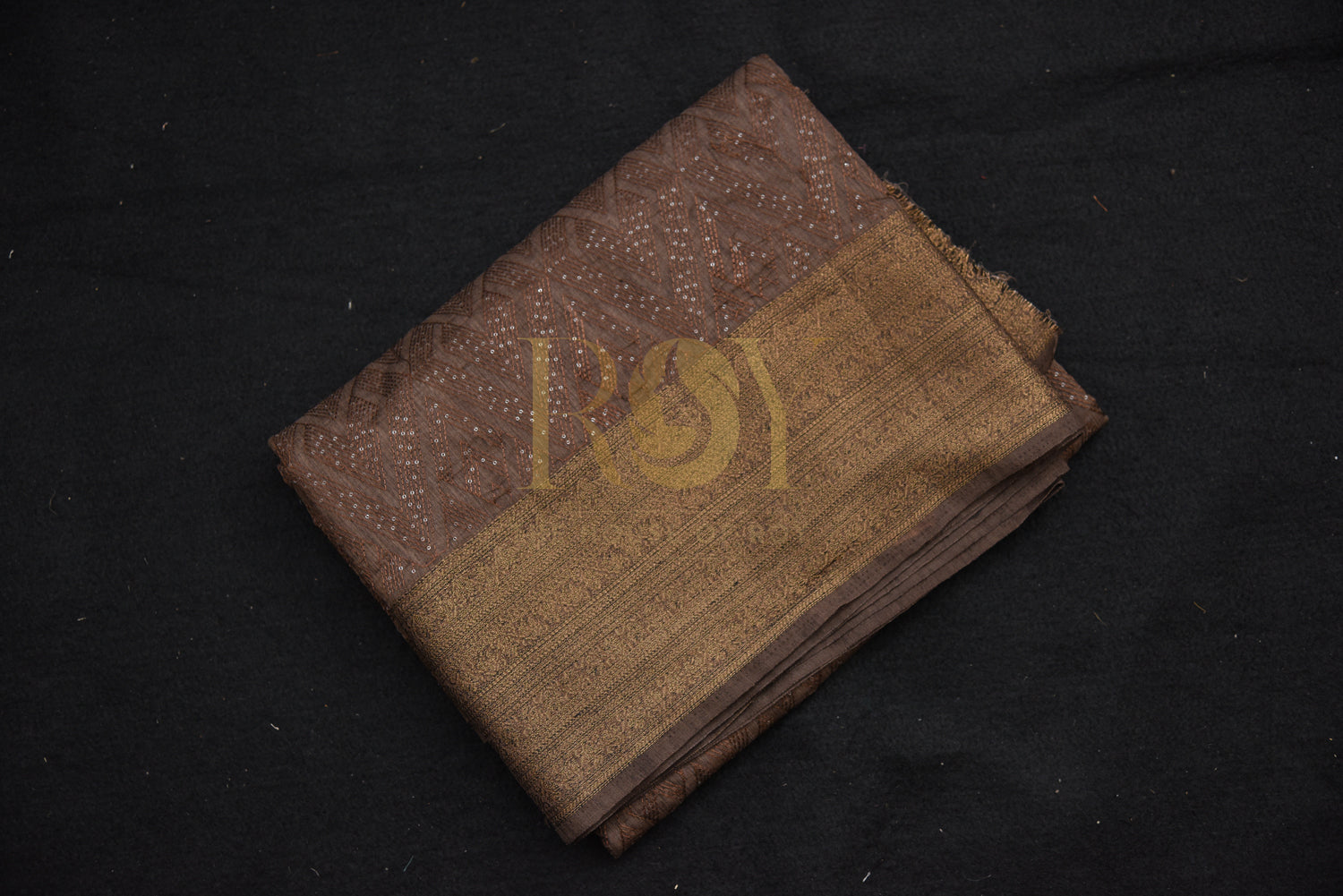 Jute Chandheri saree with intricate thread pattern