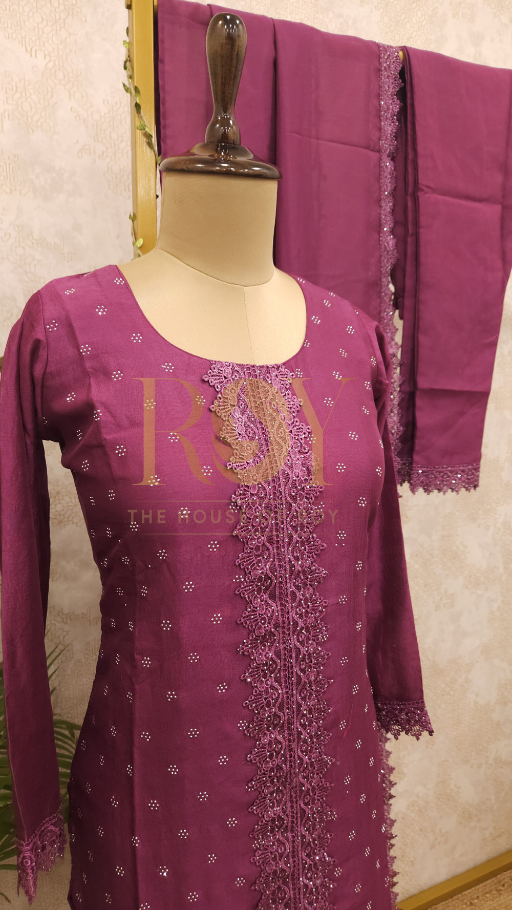 Magenta stone chudi set