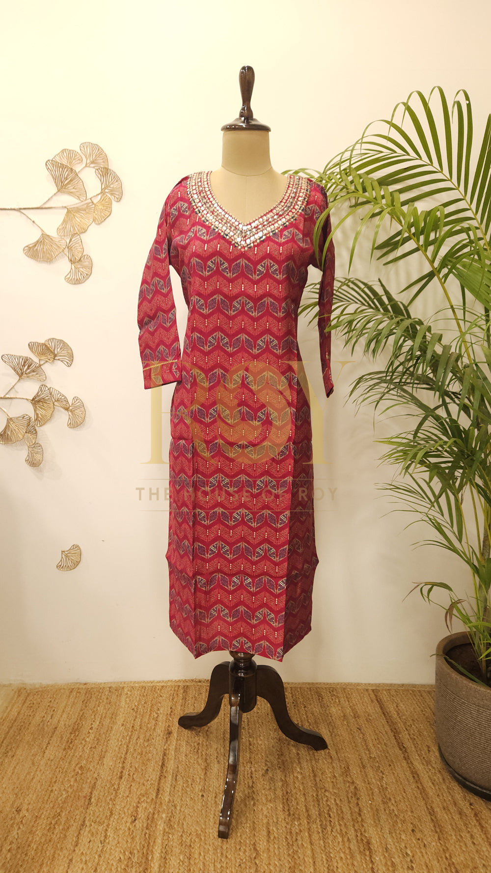 Pink v-neck work kurti