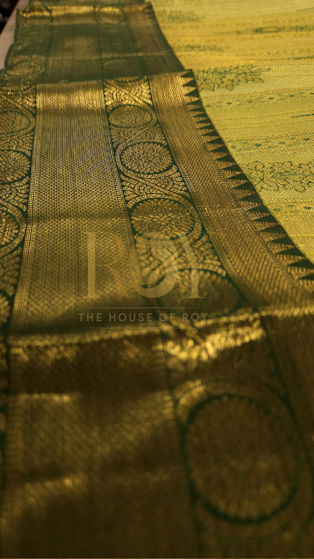 Pista green Kancheepuram pure soft silk