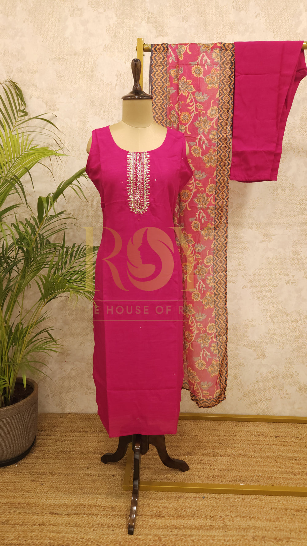 Rani Pink chudi set