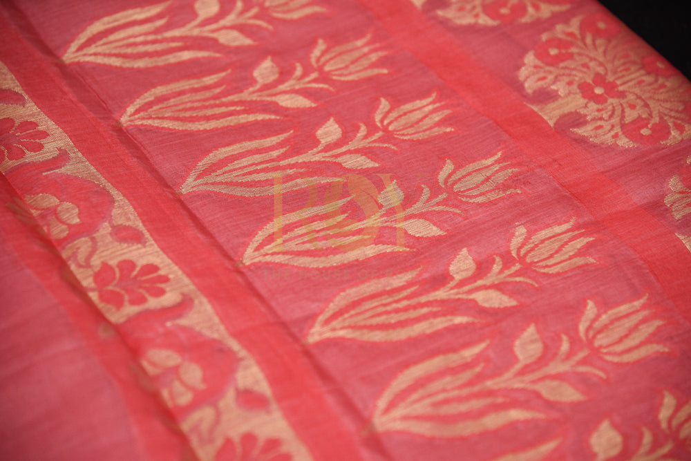 A zari woven on pure tussar