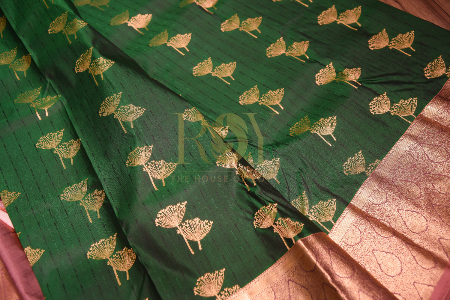 Pure soft silk saree complete allium flower jari