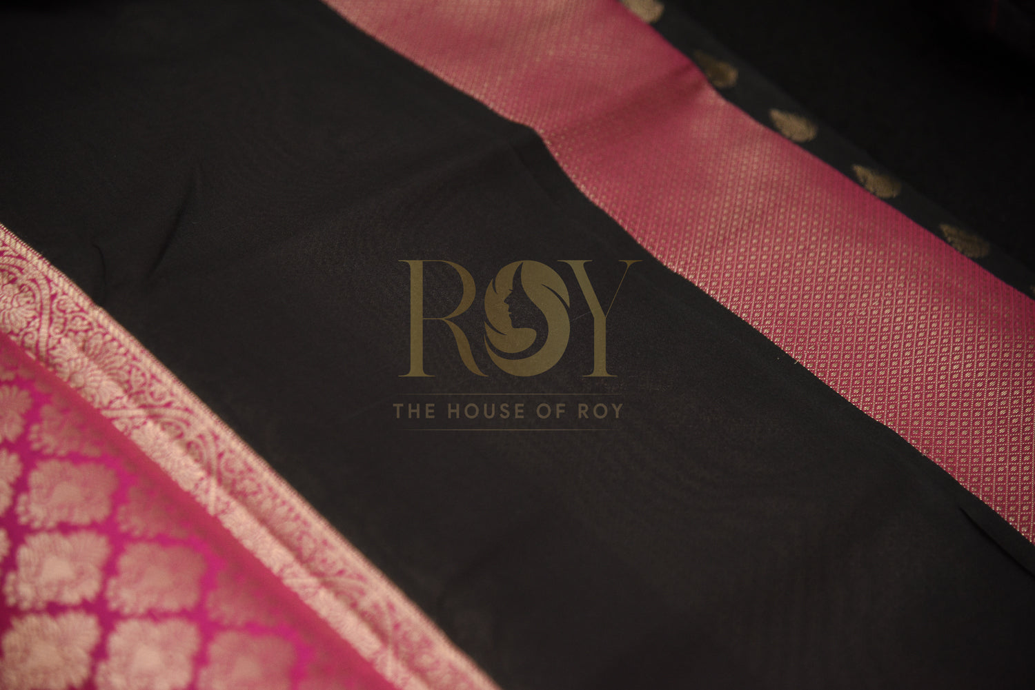 Banarasi Katan Silk Saree With Contrast Pallu black with pink