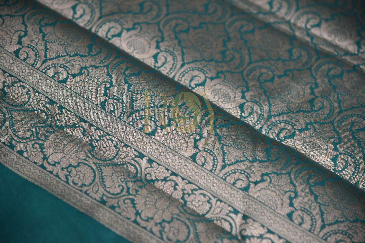 Traditional Banarasi Katan Silk Saree With Zari Butta Teal Blue