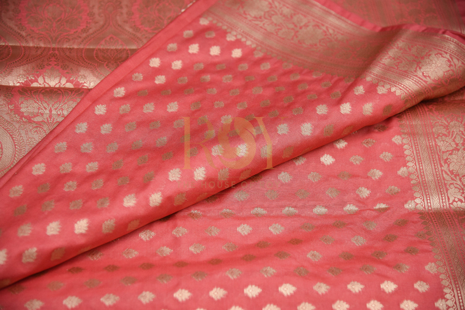 Traditional Banarasi Katan Silk Saree With Zari Butta coral