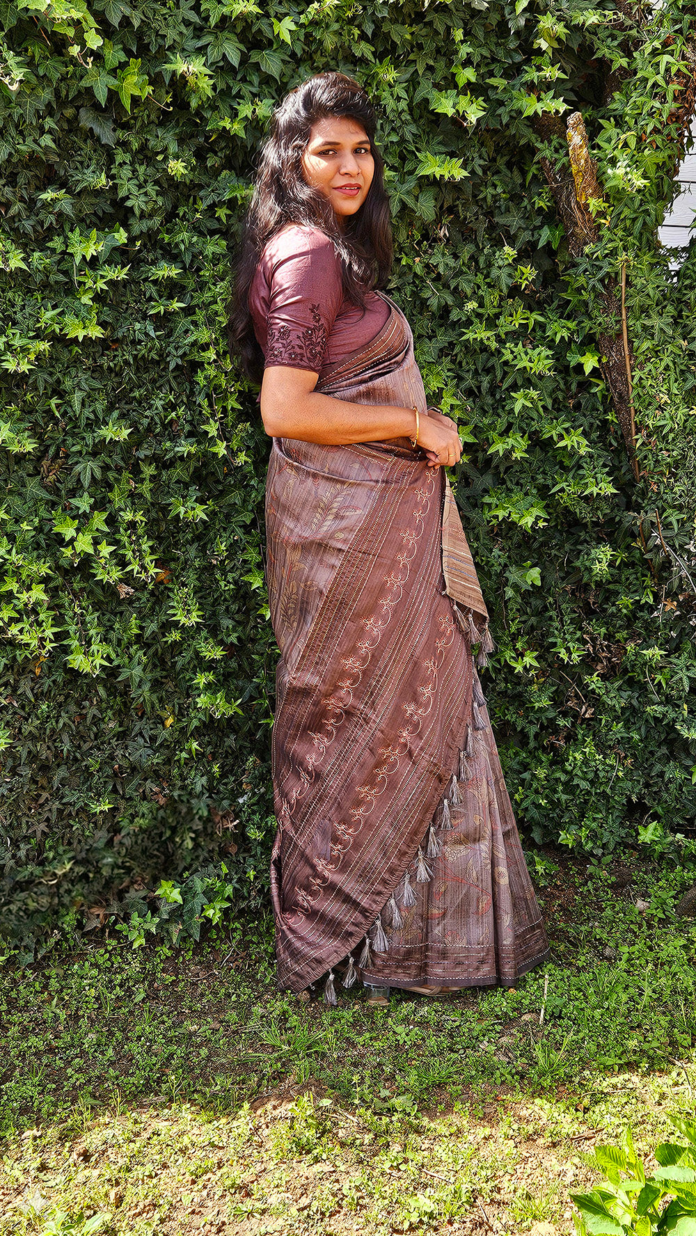 Dusty fancy saree