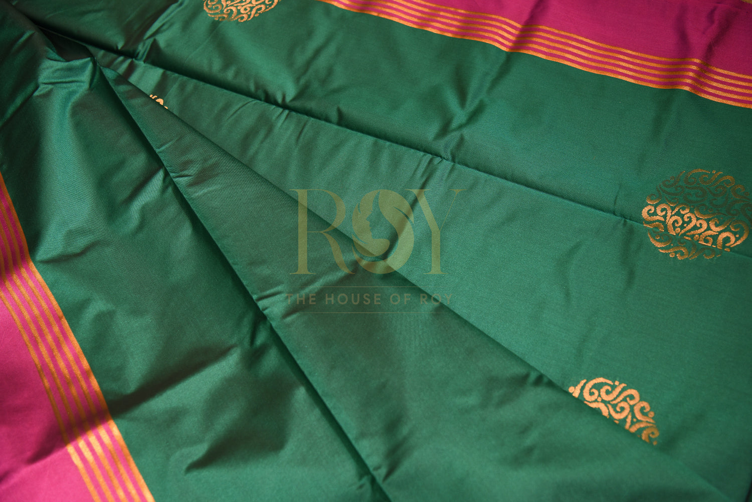 Soft silk saree with fancy sphere gold jari