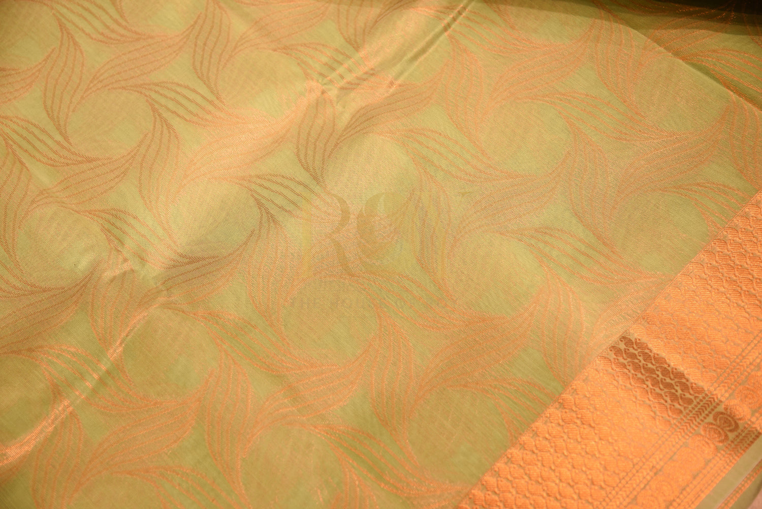 Cotton saree with fancy jari motif pastel green