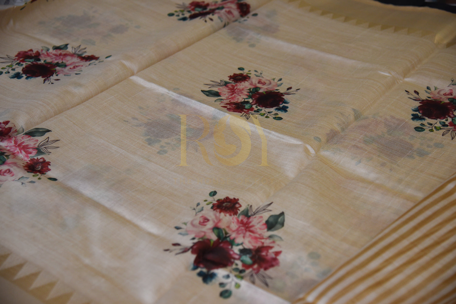 Raw Silk Kasavu Saree With Floral (Rose) Print & Gold Zari