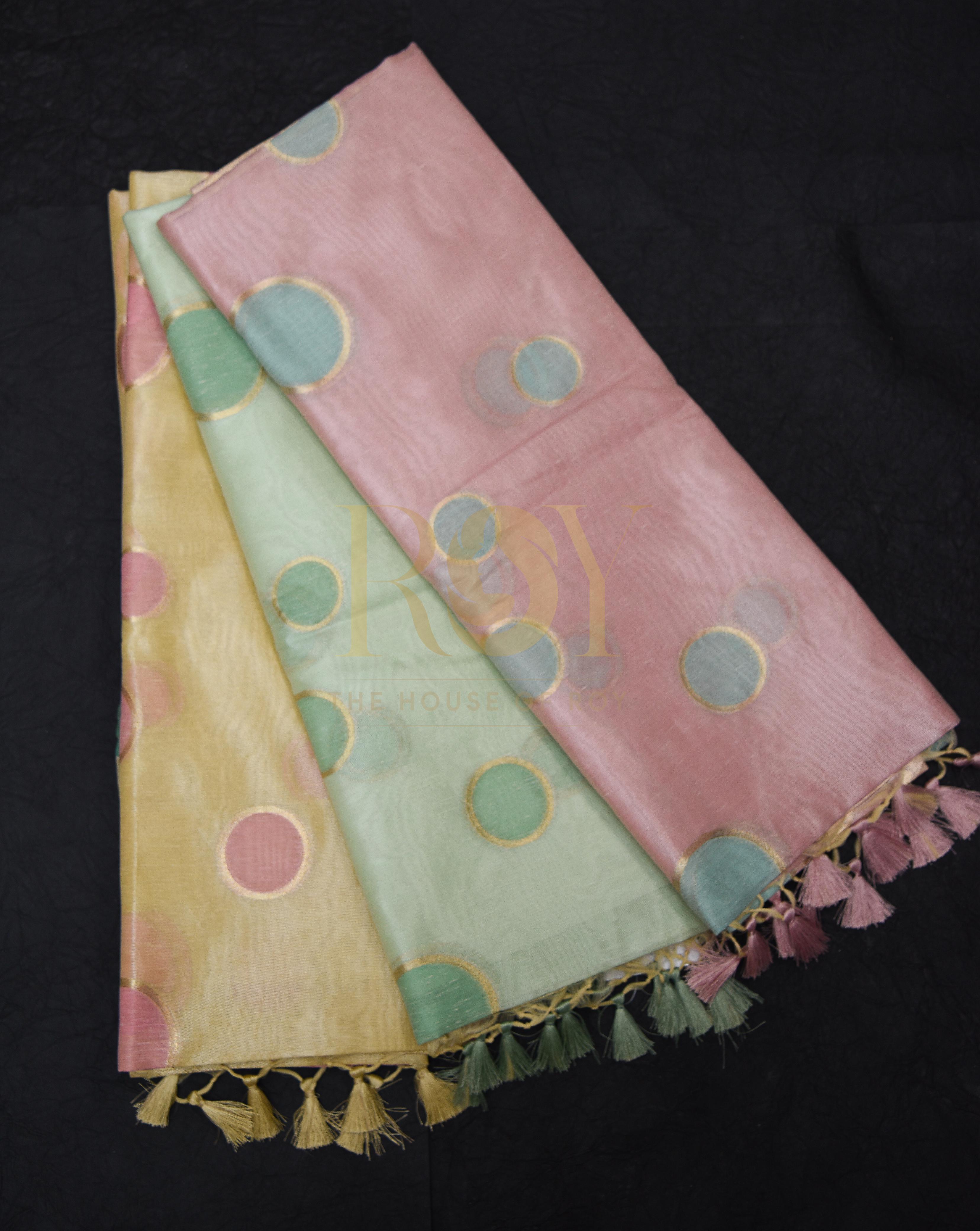 Art silk with a beautiful bubble zari design