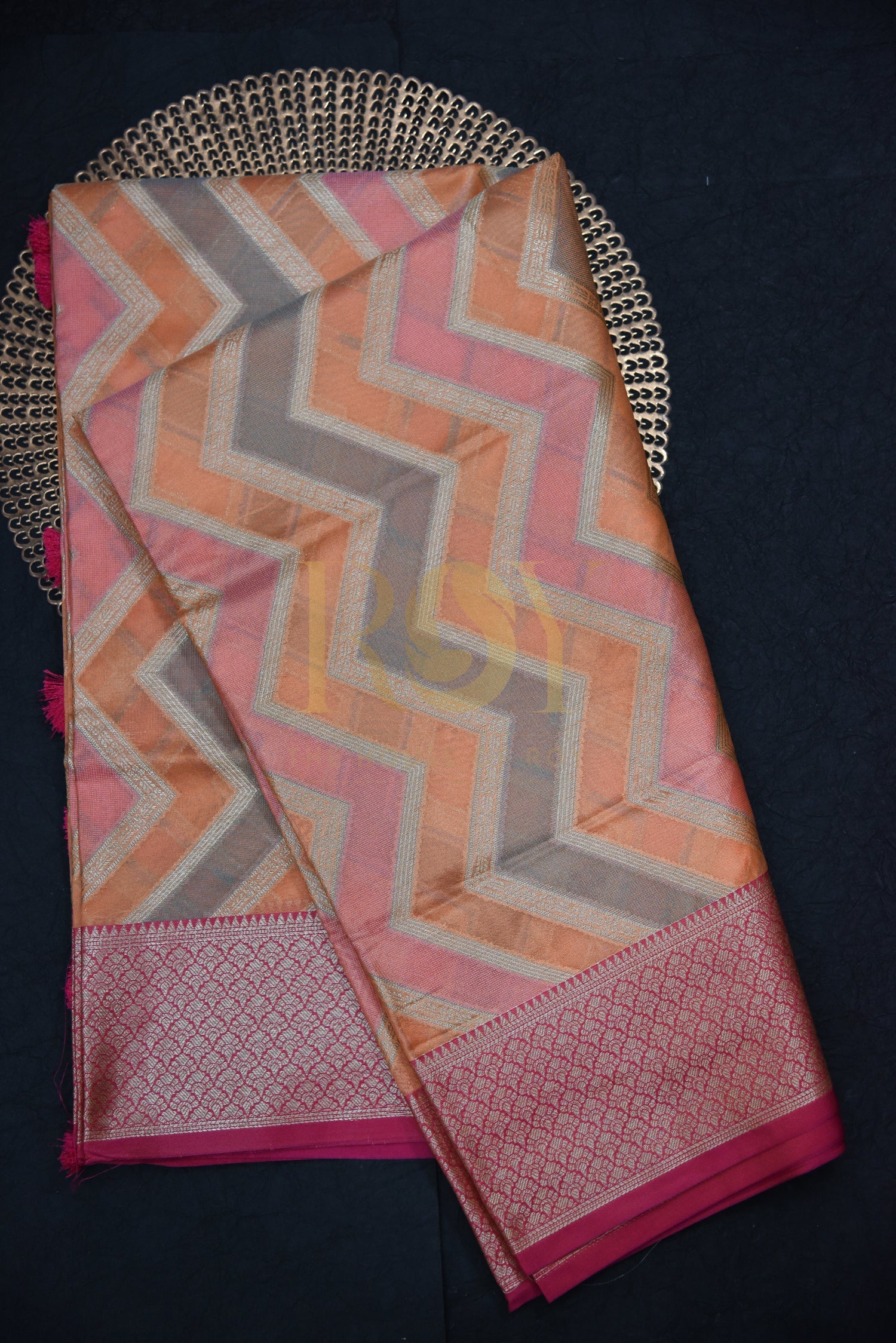 A Zari Multicolor silk cotton saree